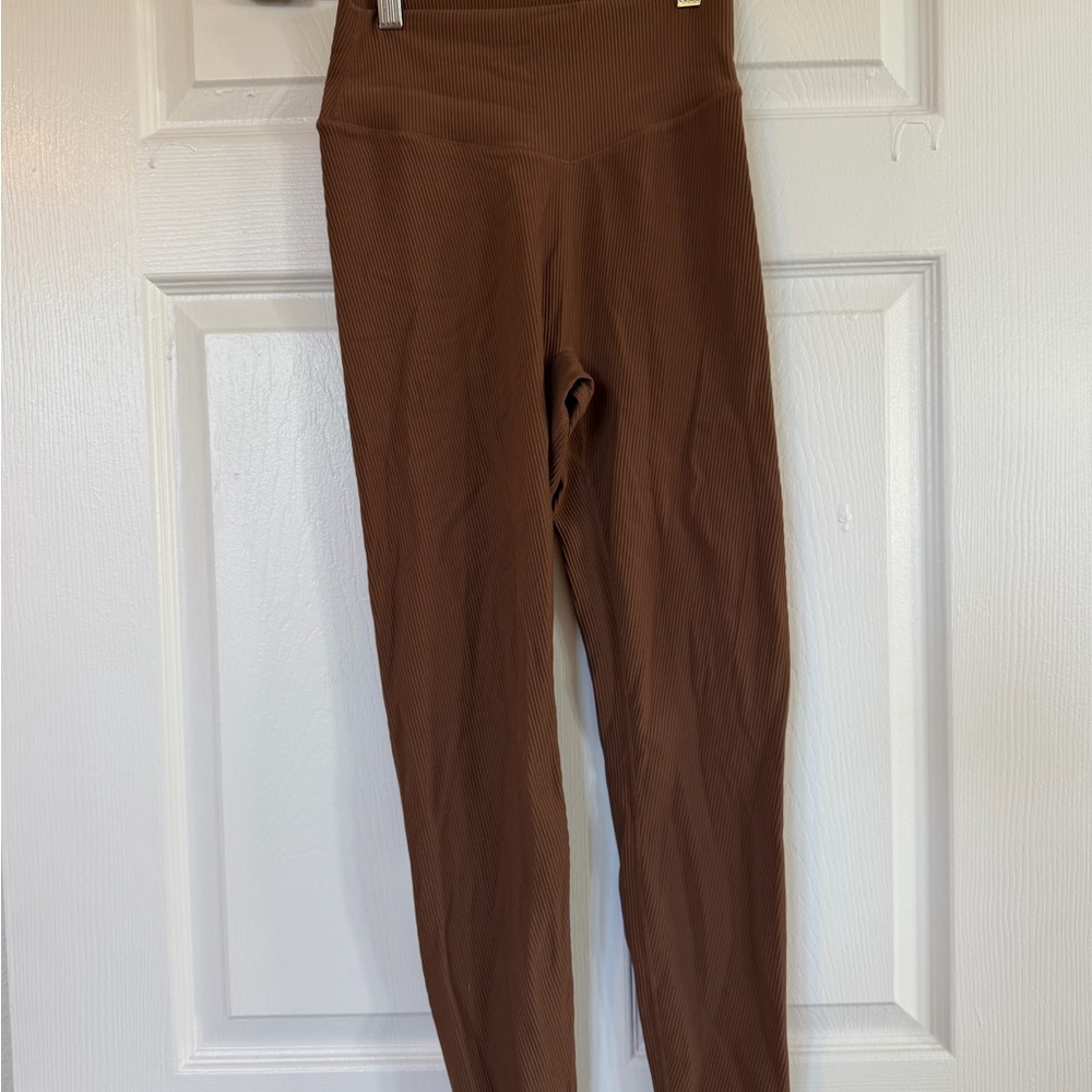 Buffbunny Material Girl Ribbed Leggings - Picture 4 of 5